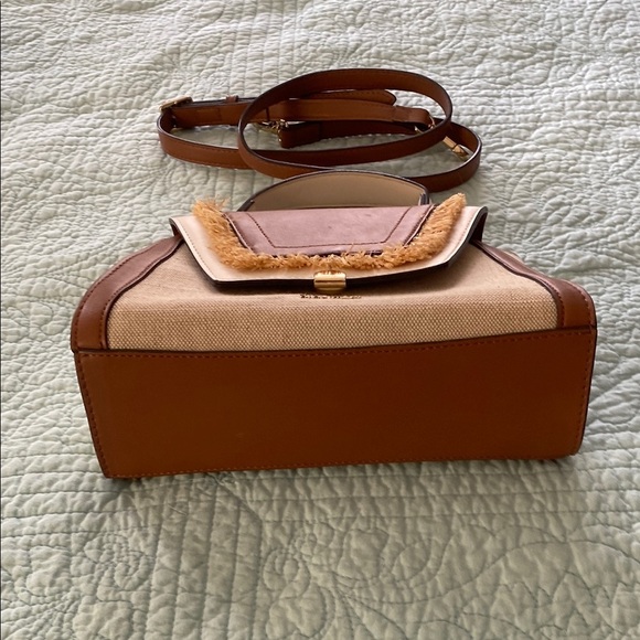 NWOT Nine West Crossbody Bag in Brown and Cream with Structured Design - Picture 2 of 8